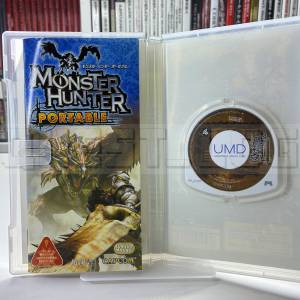 monster-hunter-portable-psp-capcom-action-rpg-import-japan-3.webp