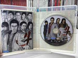 yakuza-4-ps3-sega-japan-import-3.jpg